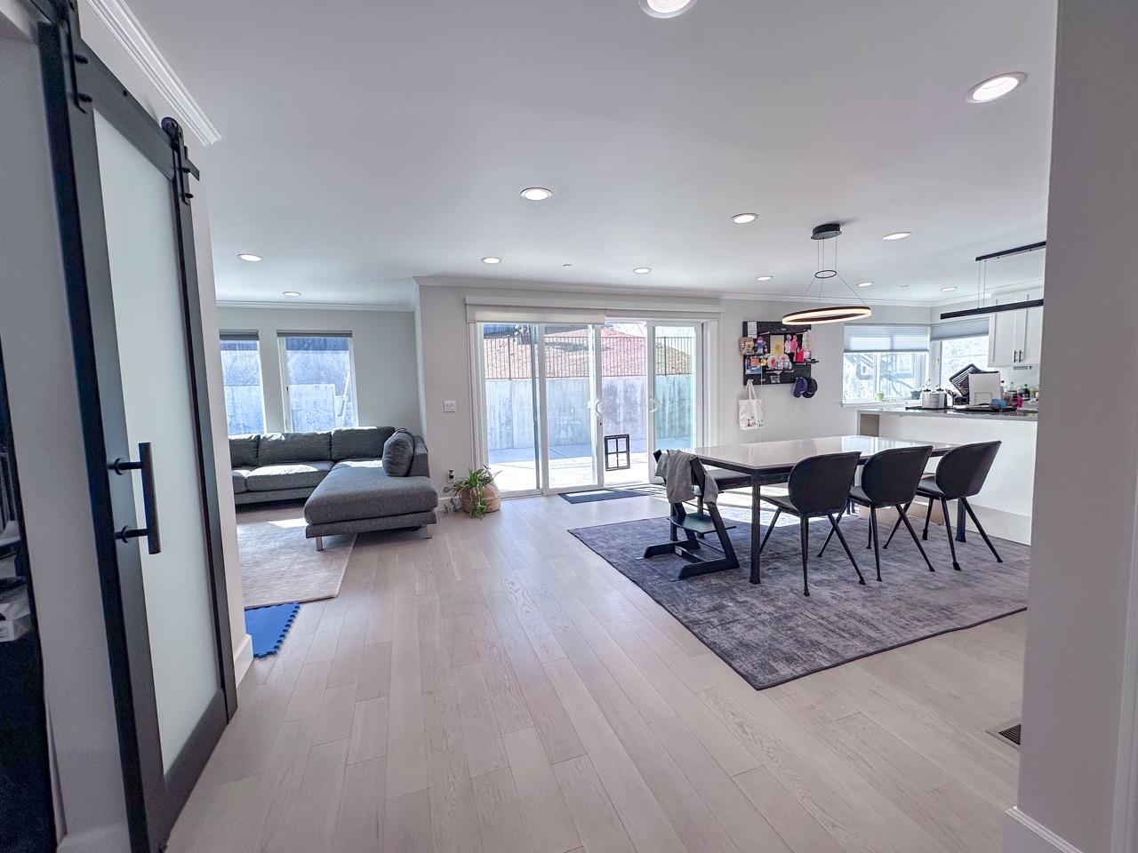 Detail Gallery Image 4 of 28 For 74 Cedar St, San Carlos,  CA 94070 - 4 Beds | 3/1 Baths