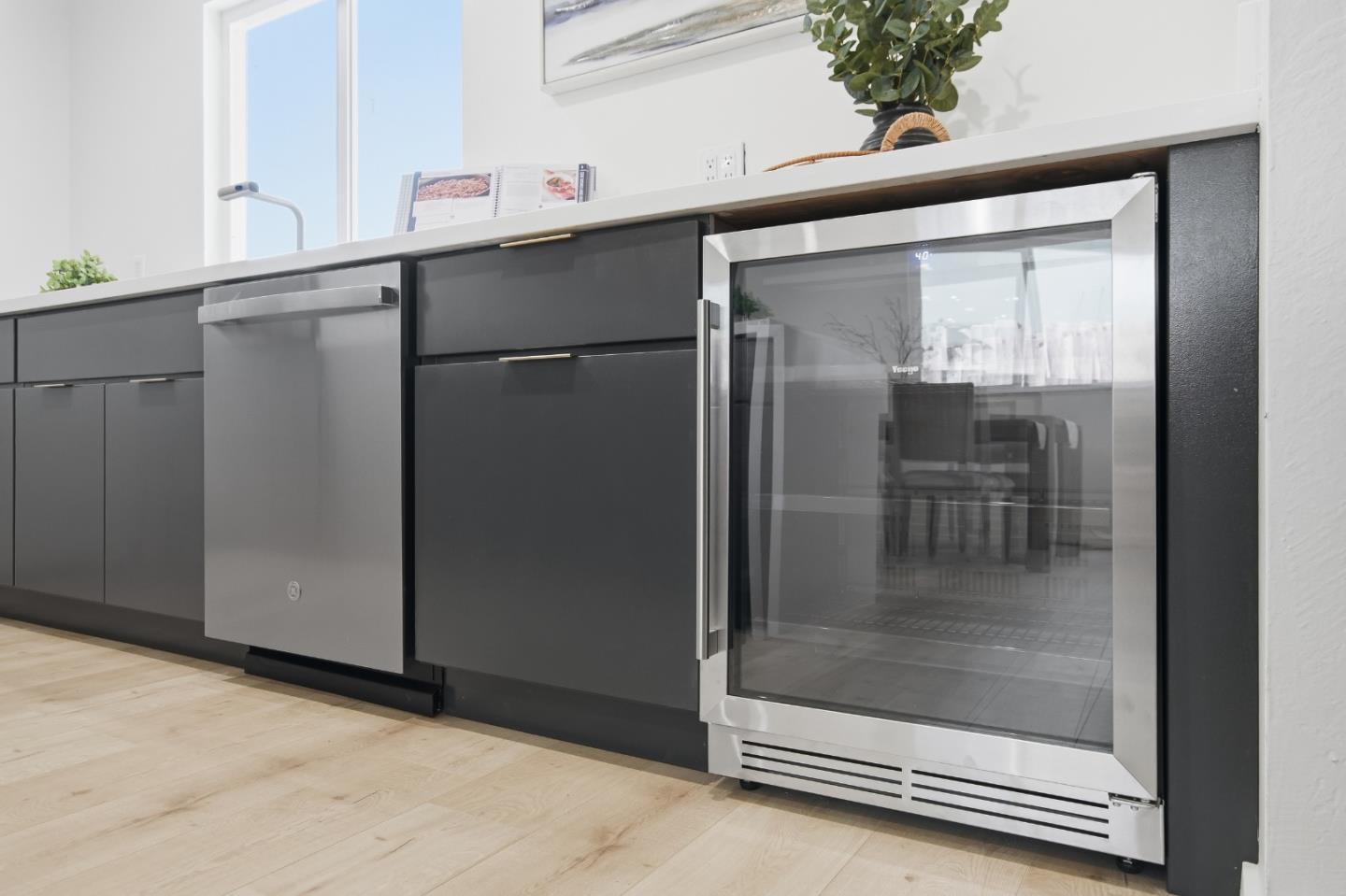 Detail Gallery Image 22 of 42 For 10910 Glen Artney St, Oakland,  CA 94605 - 3 Beds | 2 Baths