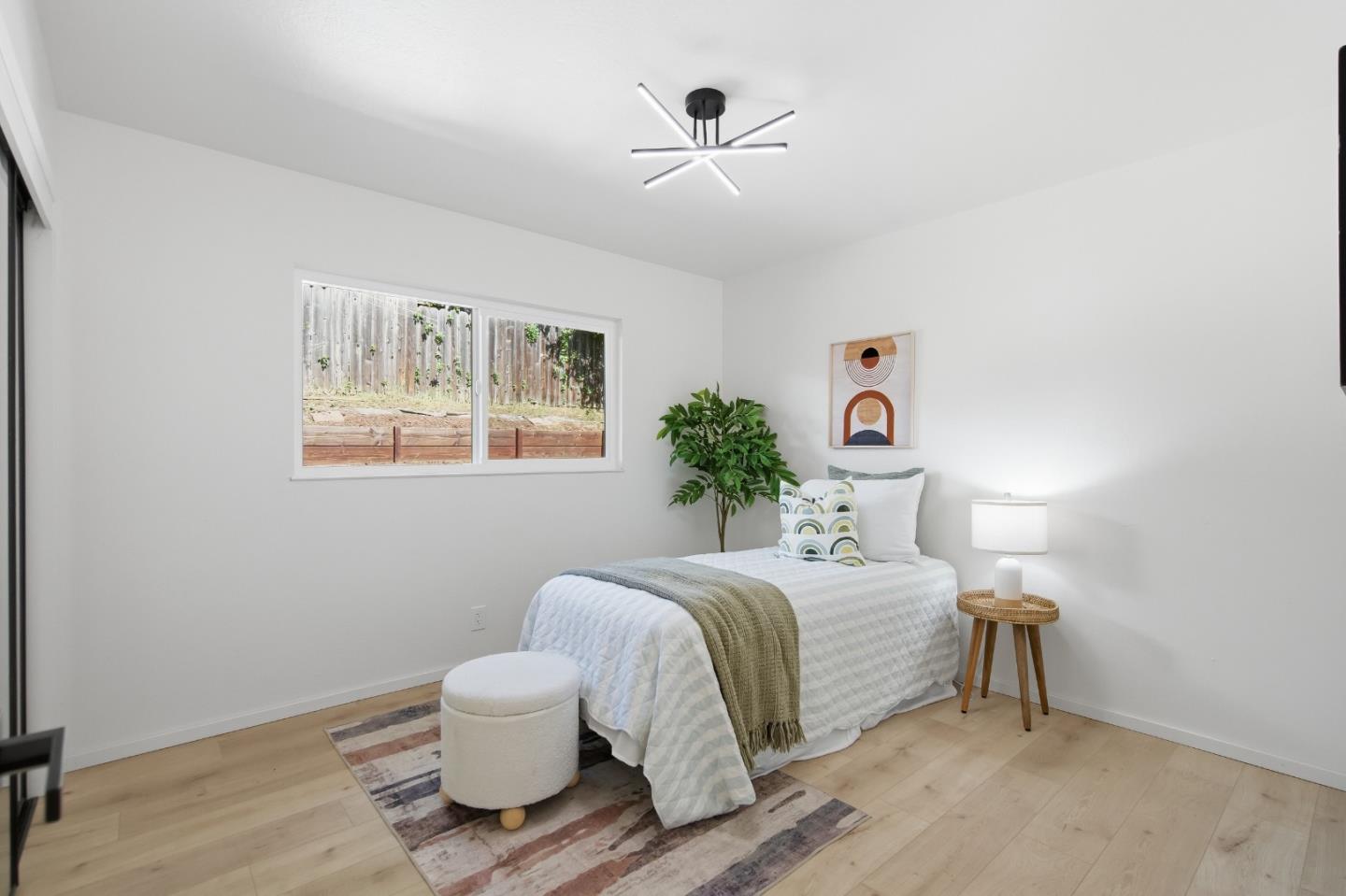 Detail Gallery Image 32 of 42 For 10910 Glen Artney St, Oakland,  CA 94605 - 3 Beds | 2 Baths