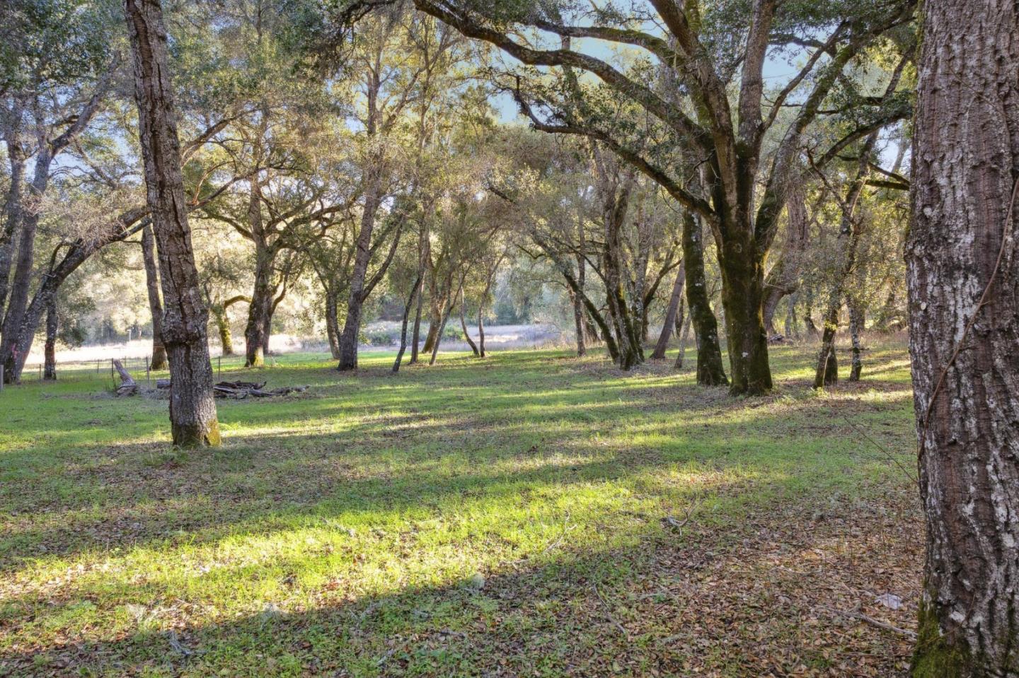 Detail Gallery Image 3 of 7 For 11 Arroyo Sequoia, Carmel Valley,  CA 93923 - – Beds | – Baths