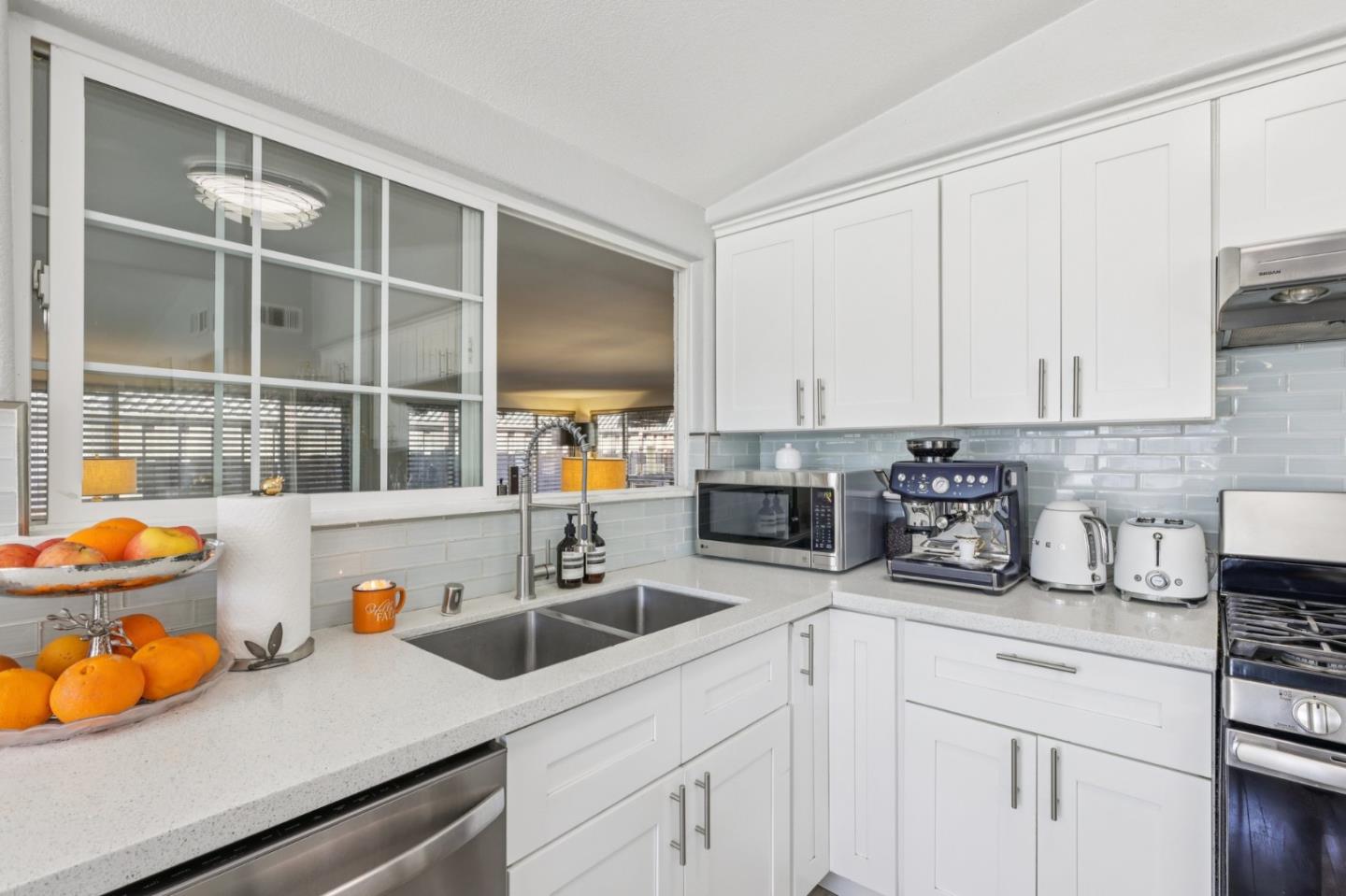 Detail Gallery Image 13 of 40 For 1370 Cathay Dr, San Jose,  CA 95122 - 3 Beds | 2 Baths