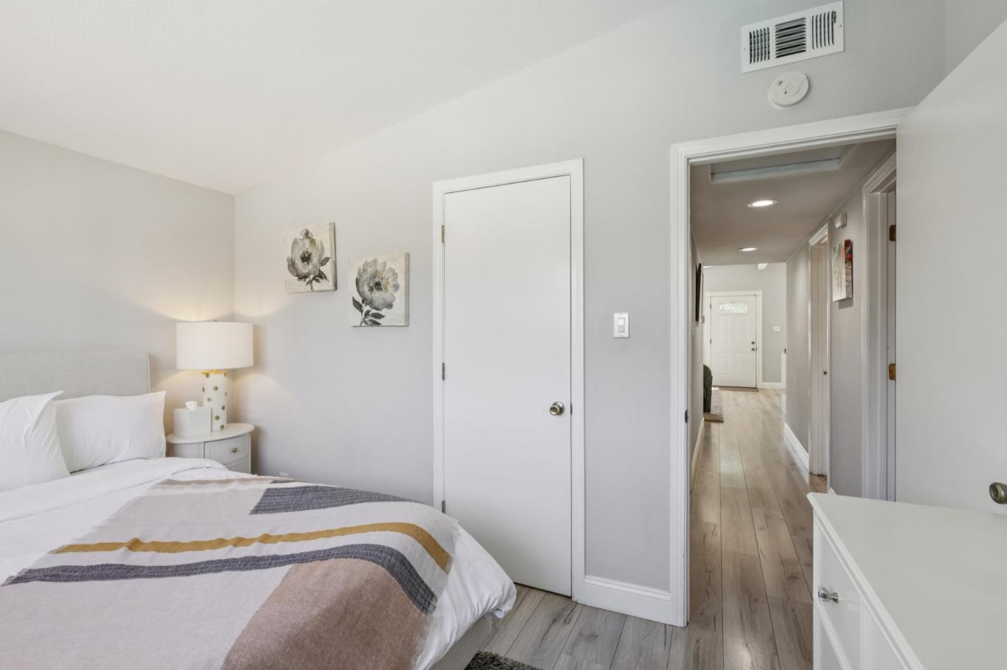 Detail Gallery Image 18 of 40 For 1370 Cathay Dr, San Jose,  CA 95122 - 3 Beds | 2 Baths