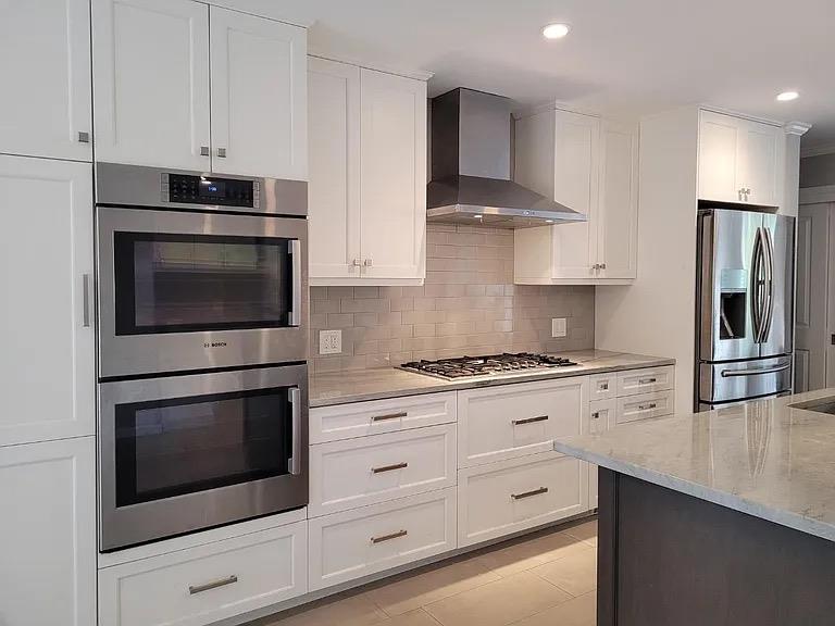 Detail Gallery Image 6 of 15 For 1172 Park Pacifica Ave, Pacifica,  CA 94044 - 3 Beds | 2 Baths