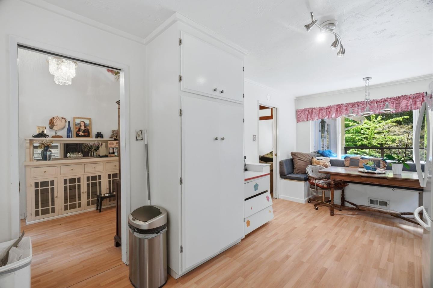 Detail Gallery Image 10 of 31 For 160 Nellie Ln, Boulder Creek,  CA 95006 - 3 Beds | 2 Baths