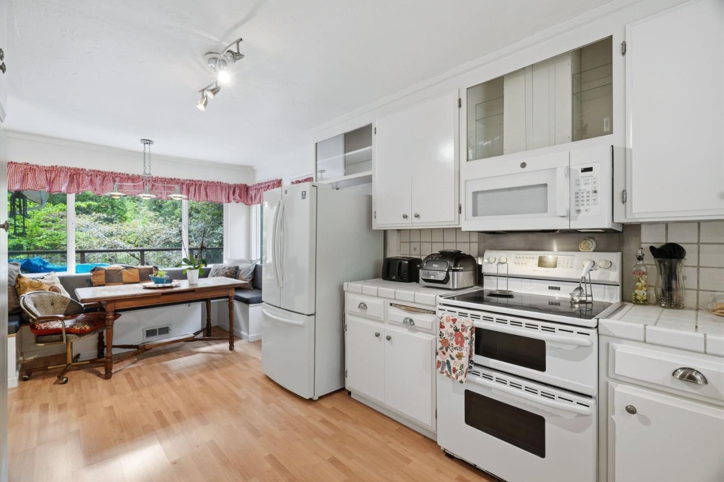 Detail Gallery Image 7 of 31 For 160 Nellie Ln, Boulder Creek,  CA 95006 - 3 Beds | 2 Baths