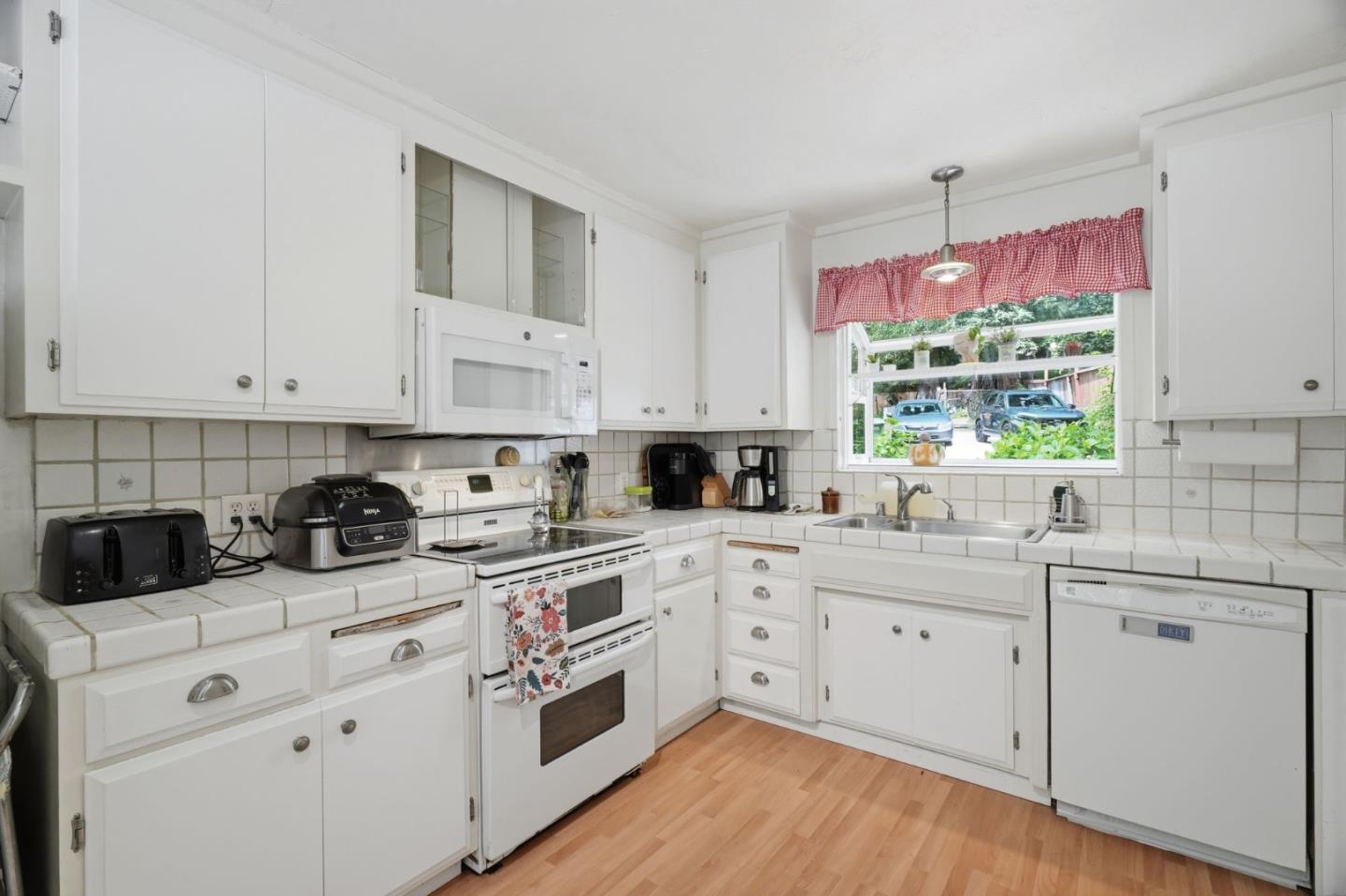 160 Nellie Lane, Boulder Creek, CA, 95006