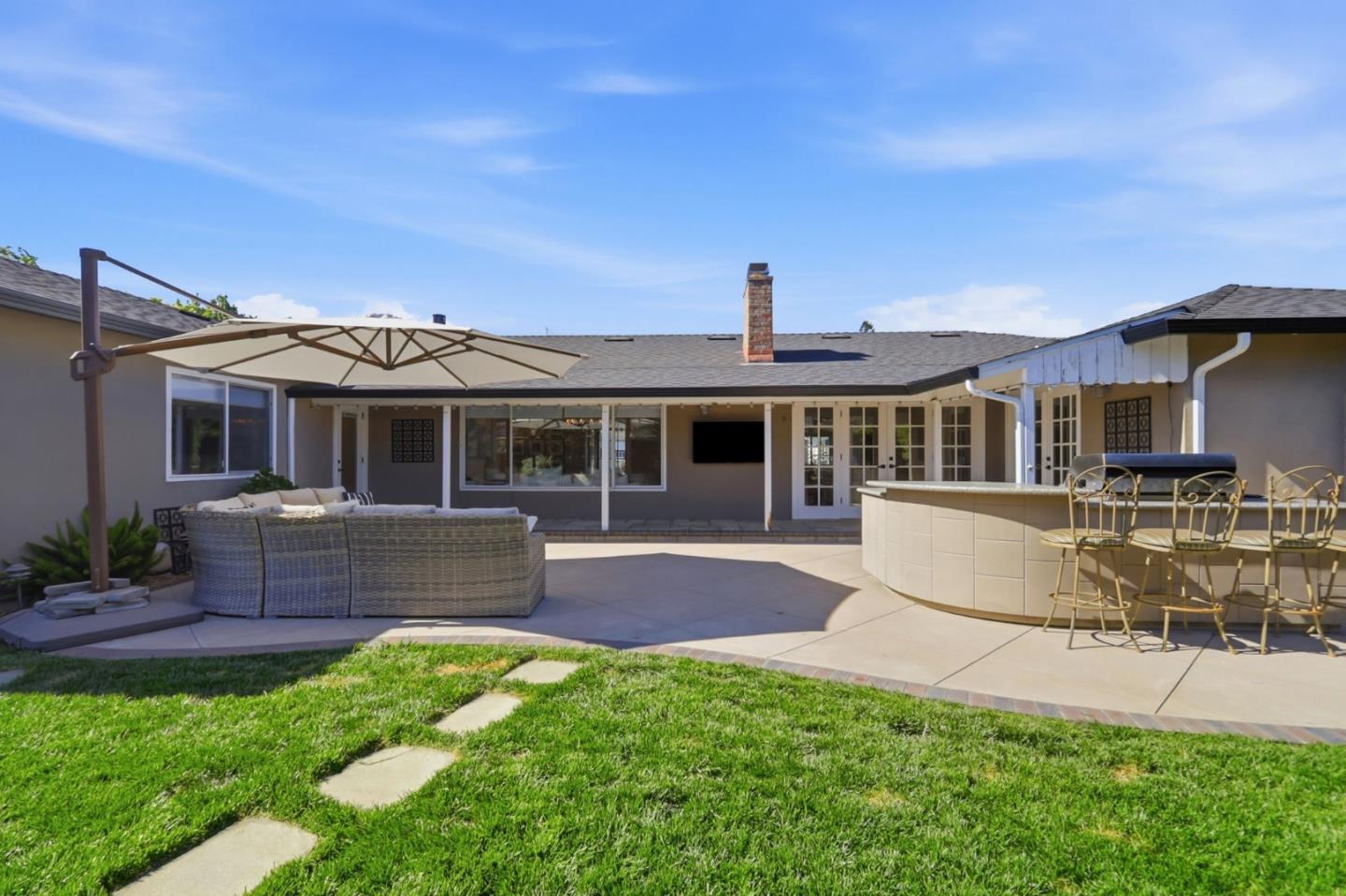 Detail Gallery Image 30 of 31 For 1132 Denise Way, San Jose,  CA 95125 - 4 Beds | 2/1 Baths