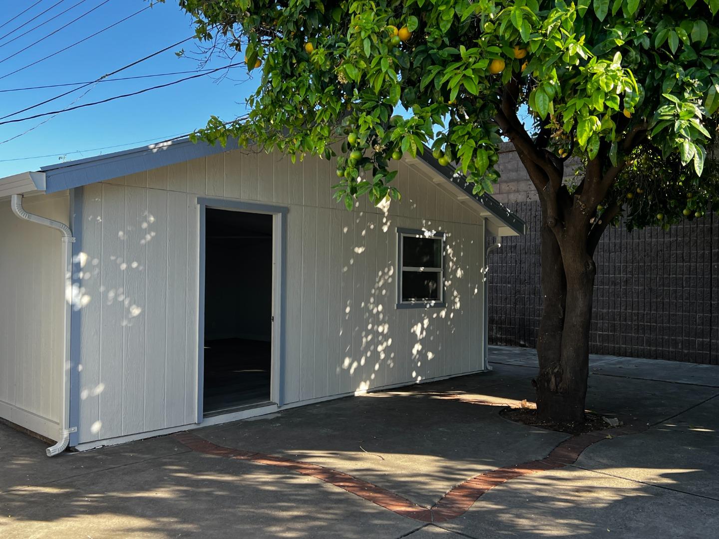 Detail Gallery Image 20 of 22 For 734 Lakewood Dr, Sunnyvale,  CA 94089 - 3 Beds | 2 Baths