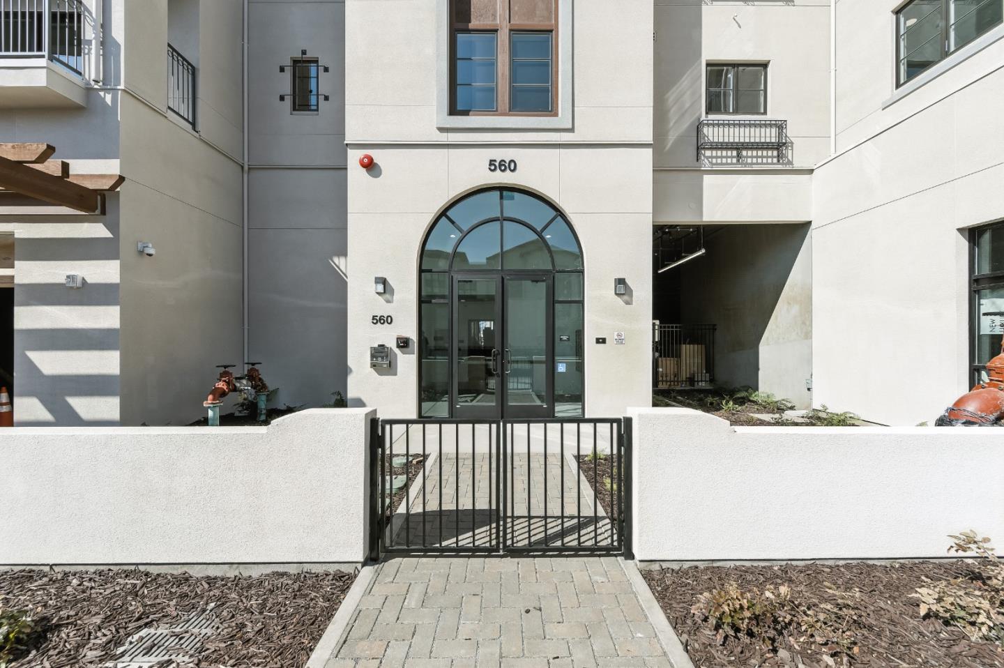 Detail Gallery Image 29 of 33 For 560 El Camino Real #201,  San Carlos,  CA 94070 - 2 Beds | 2 Baths