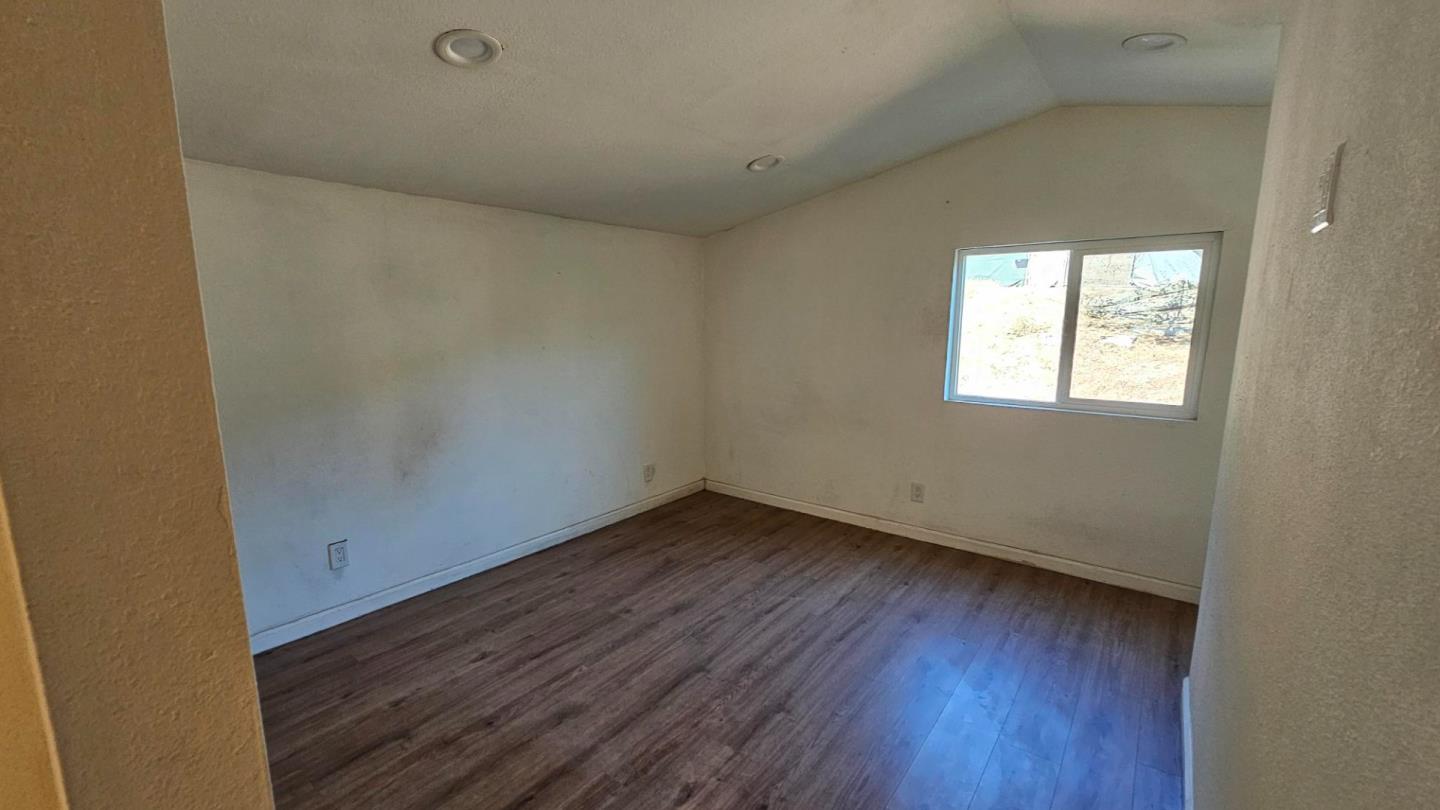 205 Las Lomas Dr, RoyalOaks, CA 95076, Photo 7
