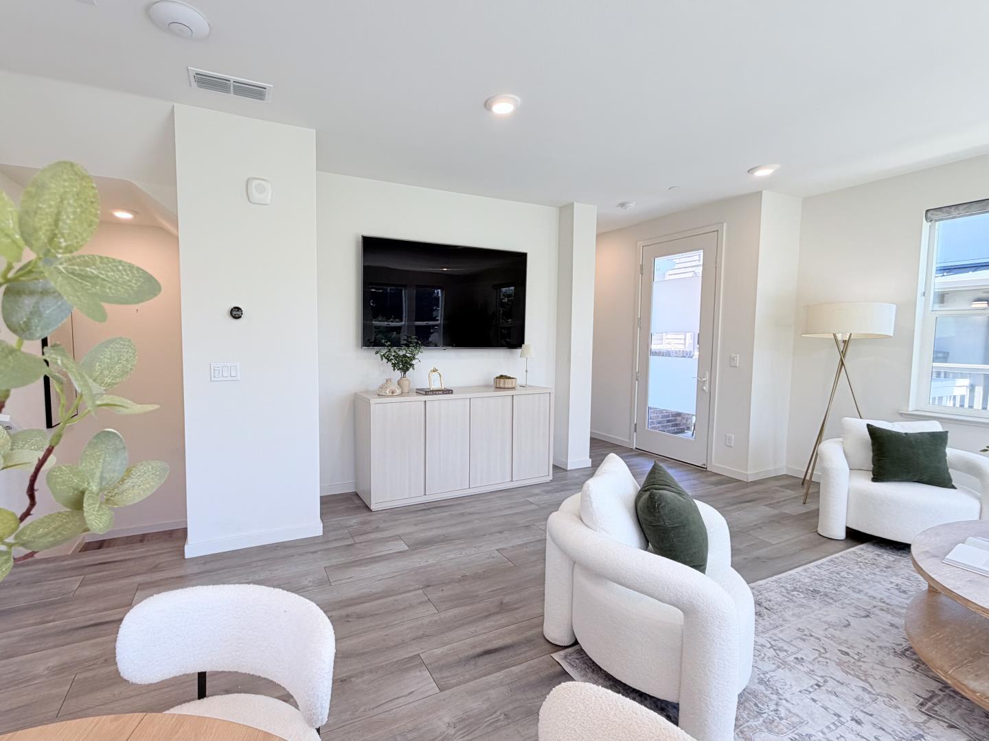 Photo #19: ML82041428 Listing: Photo #19