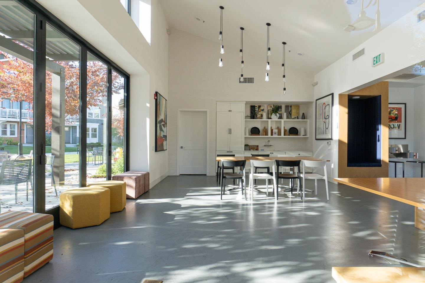 Detail Gallery Image 37 of 38 For 808 Julian Ter #5,  Sunnyvale,  CA 94085 - 4 Beds | 3/1 Baths