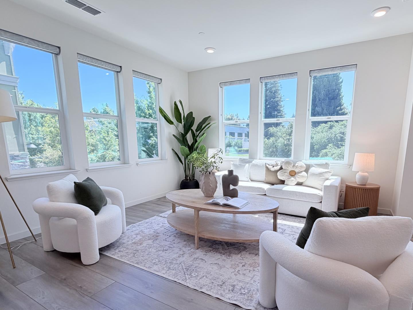 Photo #8: ML82041428 Listing: Photo #8