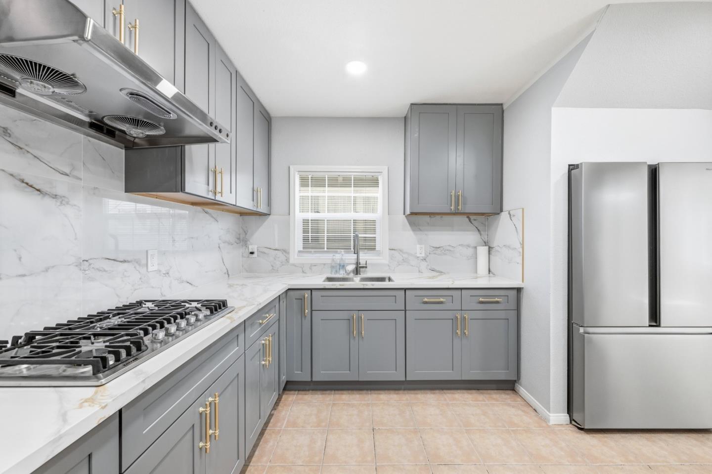 Detail Gallery Image 6 of 44 For 756 Victoria Ave, San Leandro,  CA 94577 - – Beds | – Baths