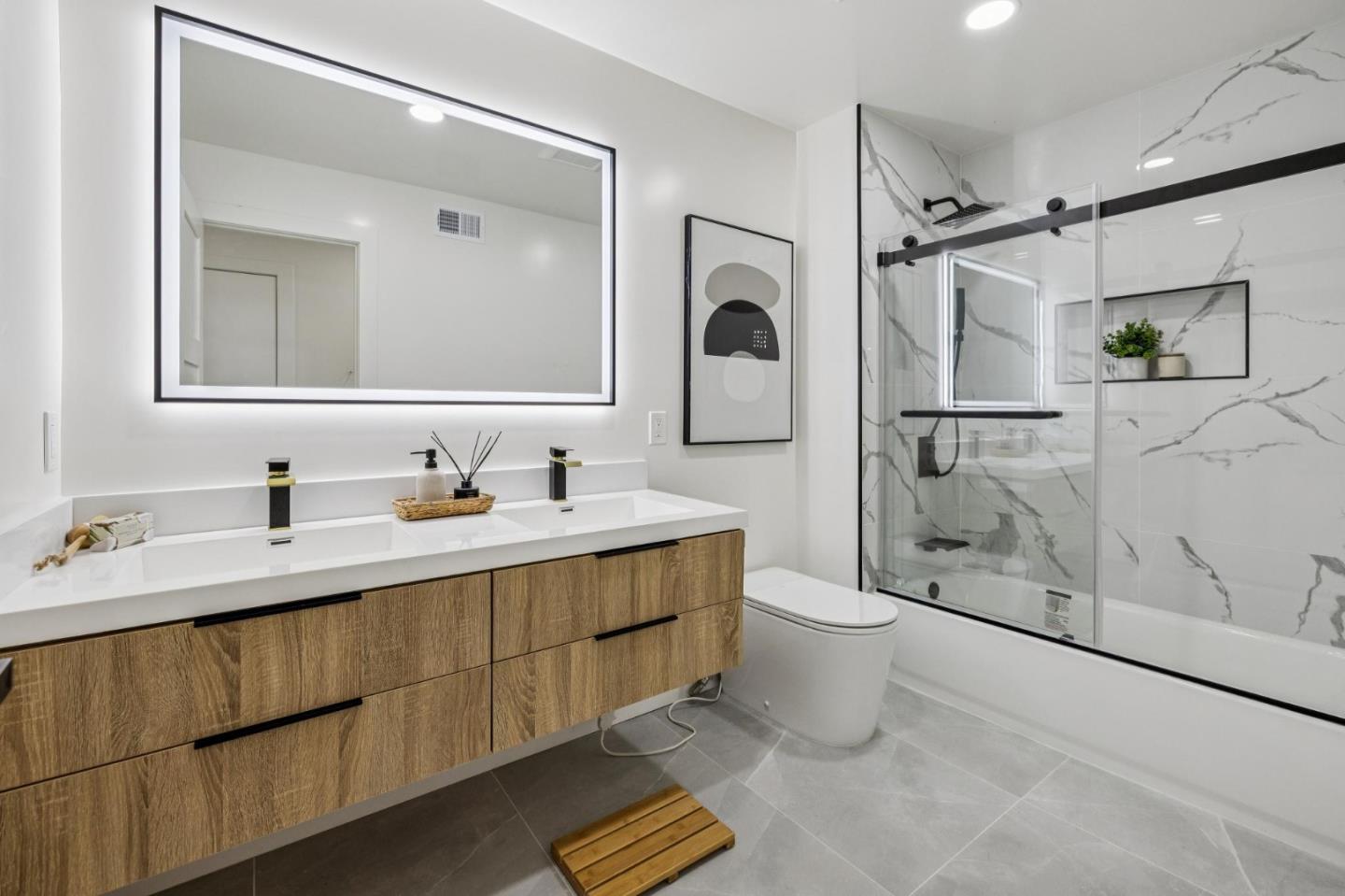 Detail Gallery Image 38 of 55 For 2043 Shellback Pl, San Jose,  CA 95133 - 5 Beds | 4 Baths