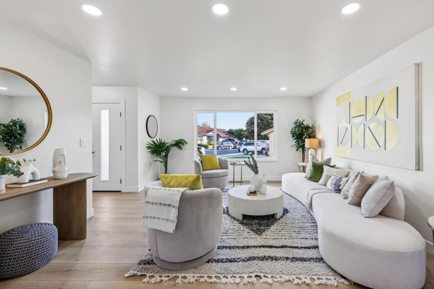 Detail Gallery Image 6 of 55 For 2043 Shellback Pl, San Jose,  CA 95133 - 5 Beds | 4 Baths