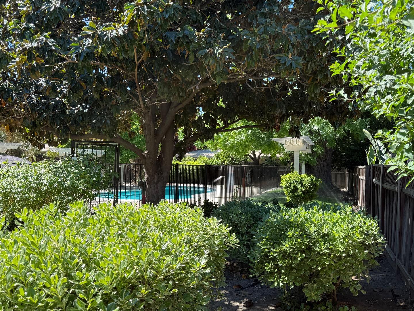 Detail Gallery Image 27 of 35 For 845 Division St #D,  Pleasanton,  CA 94566 - 2 Beds | 1/1 Baths