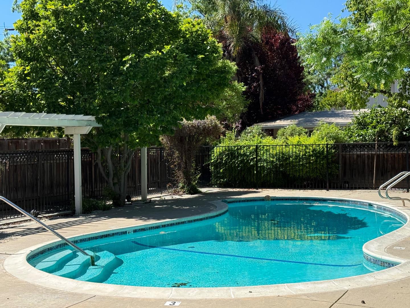 Detail Gallery Image 30 of 35 For 845 Division St #D,  Pleasanton,  CA 94566 - 2 Beds | 1/1 Baths