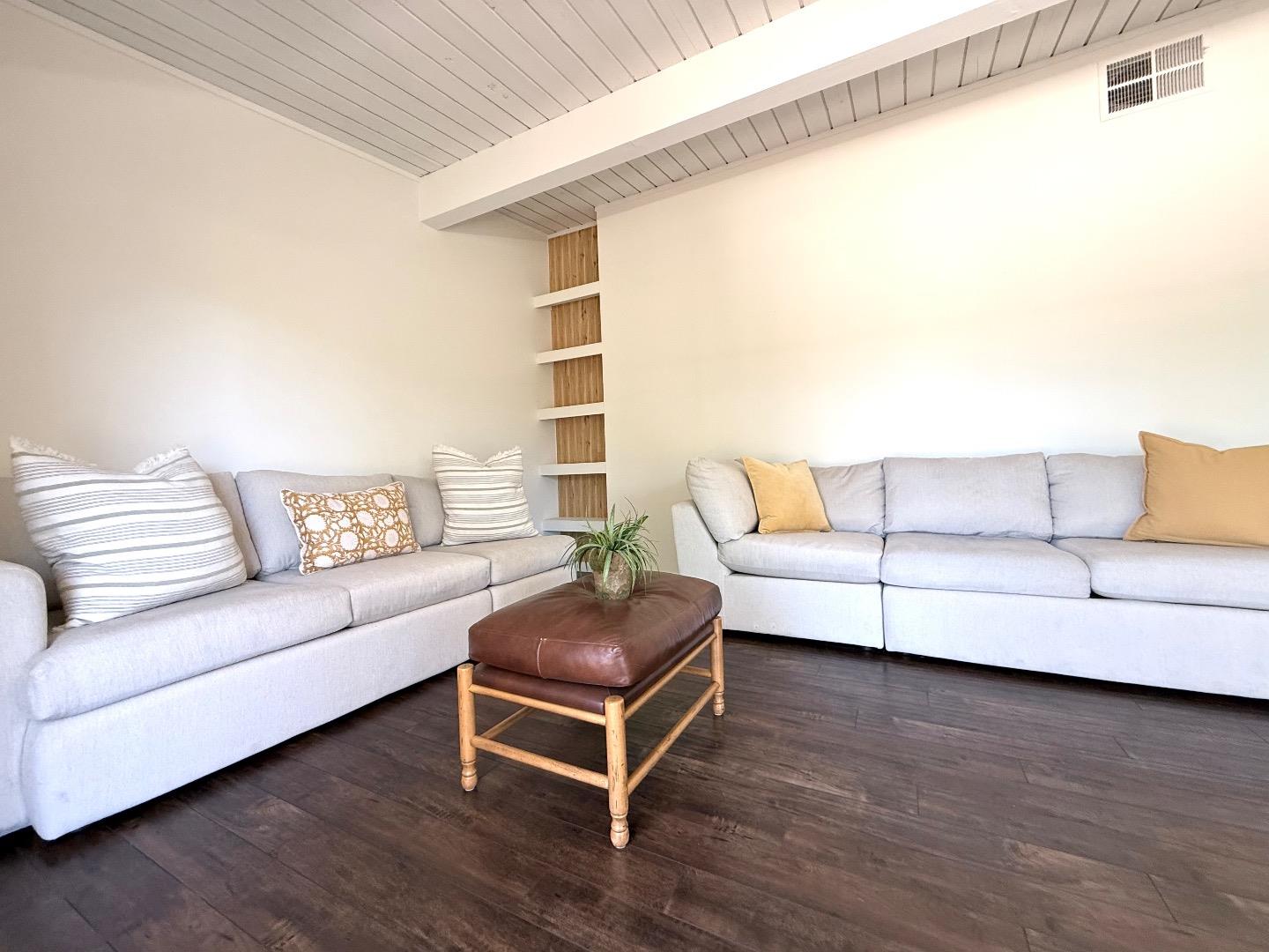 Detail Gallery Image 5 of 35 For 845 Division St #D,  Pleasanton,  CA 94566 - 2 Beds | 1/1 Baths