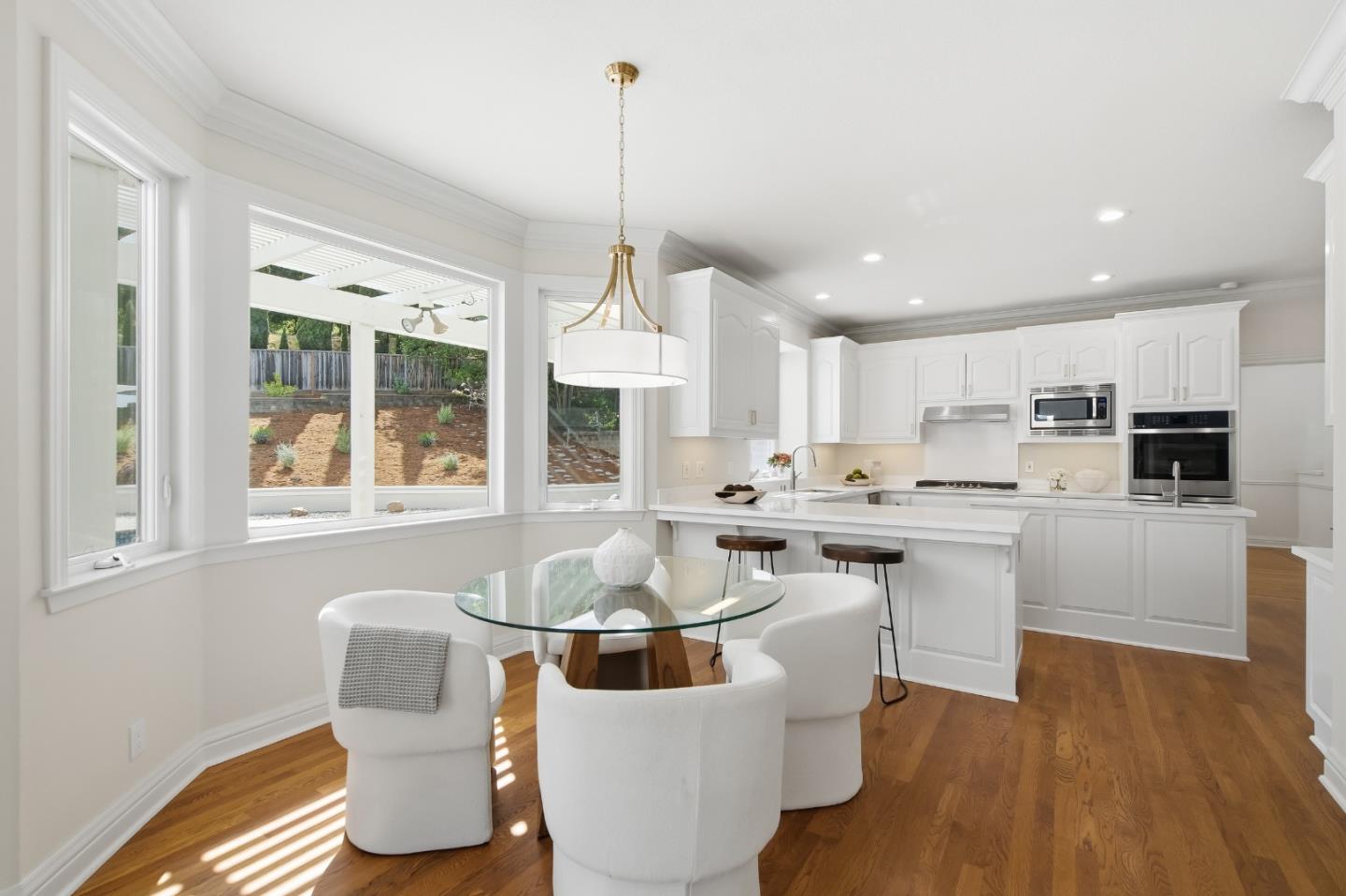 Detail Gallery Image 16 of 59 For 21592 Villa Maria Ct, Cupertino,  CA 95014 - 5 Beds | 3/1 Baths