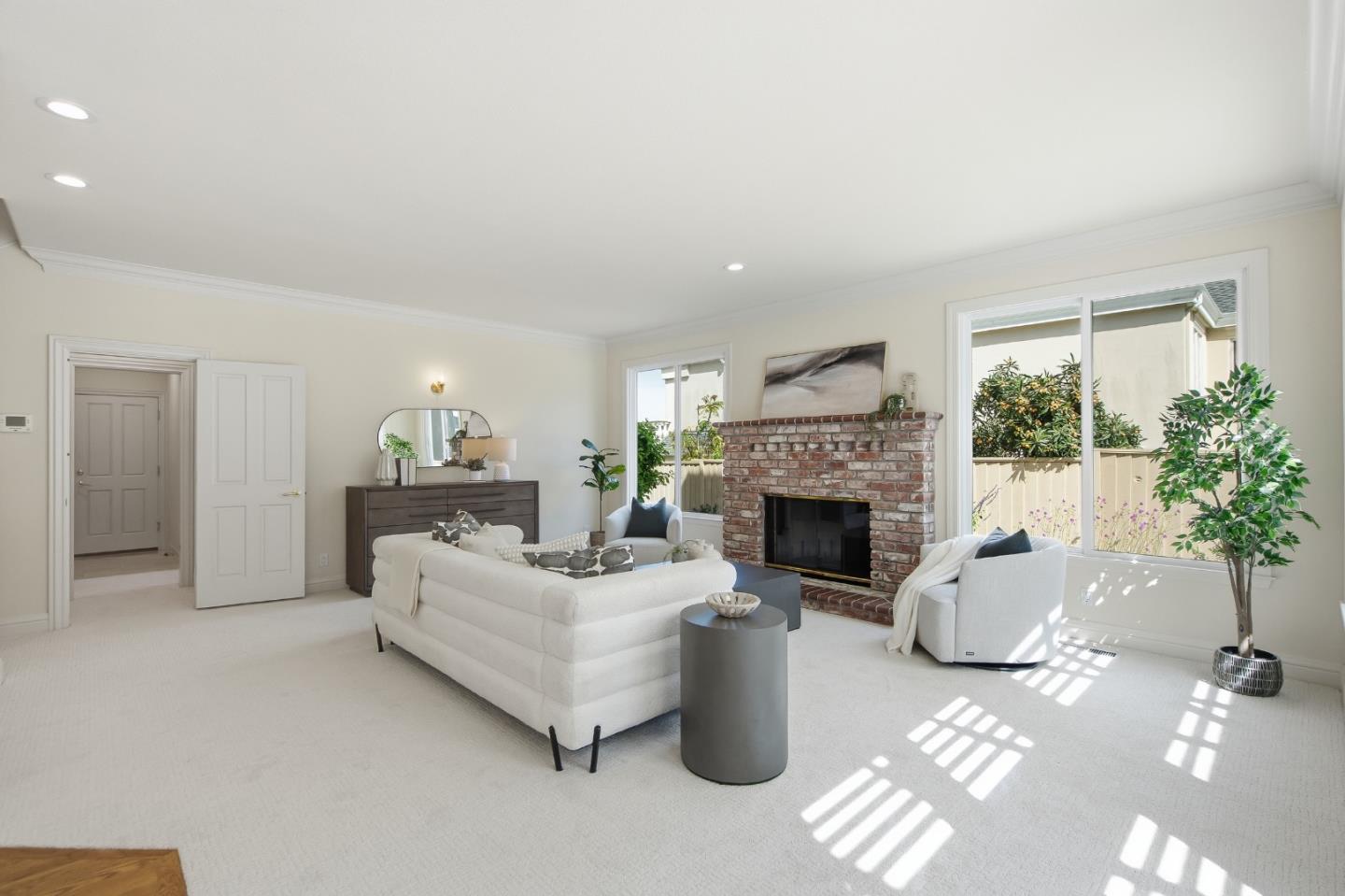 Detail Gallery Image 17 of 59 For 21592 Villa Maria Ct, Cupertino,  CA 95014 - 5 Beds | 3/1 Baths