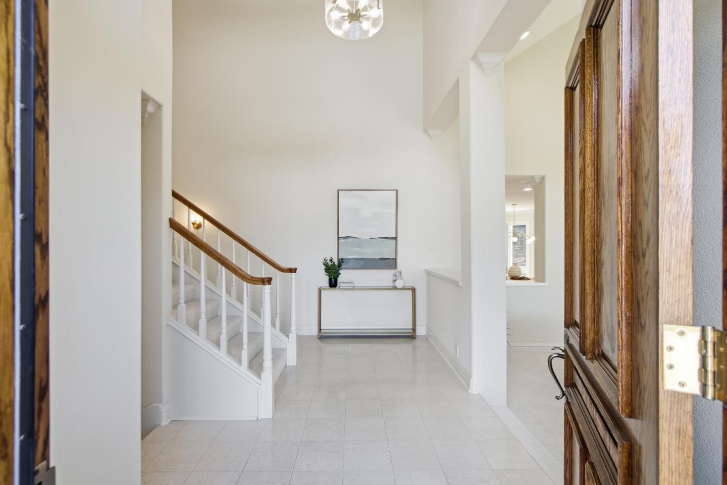 Detail Gallery Image 3 of 59 For 21592 Villa Maria Ct, Cupertino,  CA 95014 - 5 Beds | 3/1 Baths