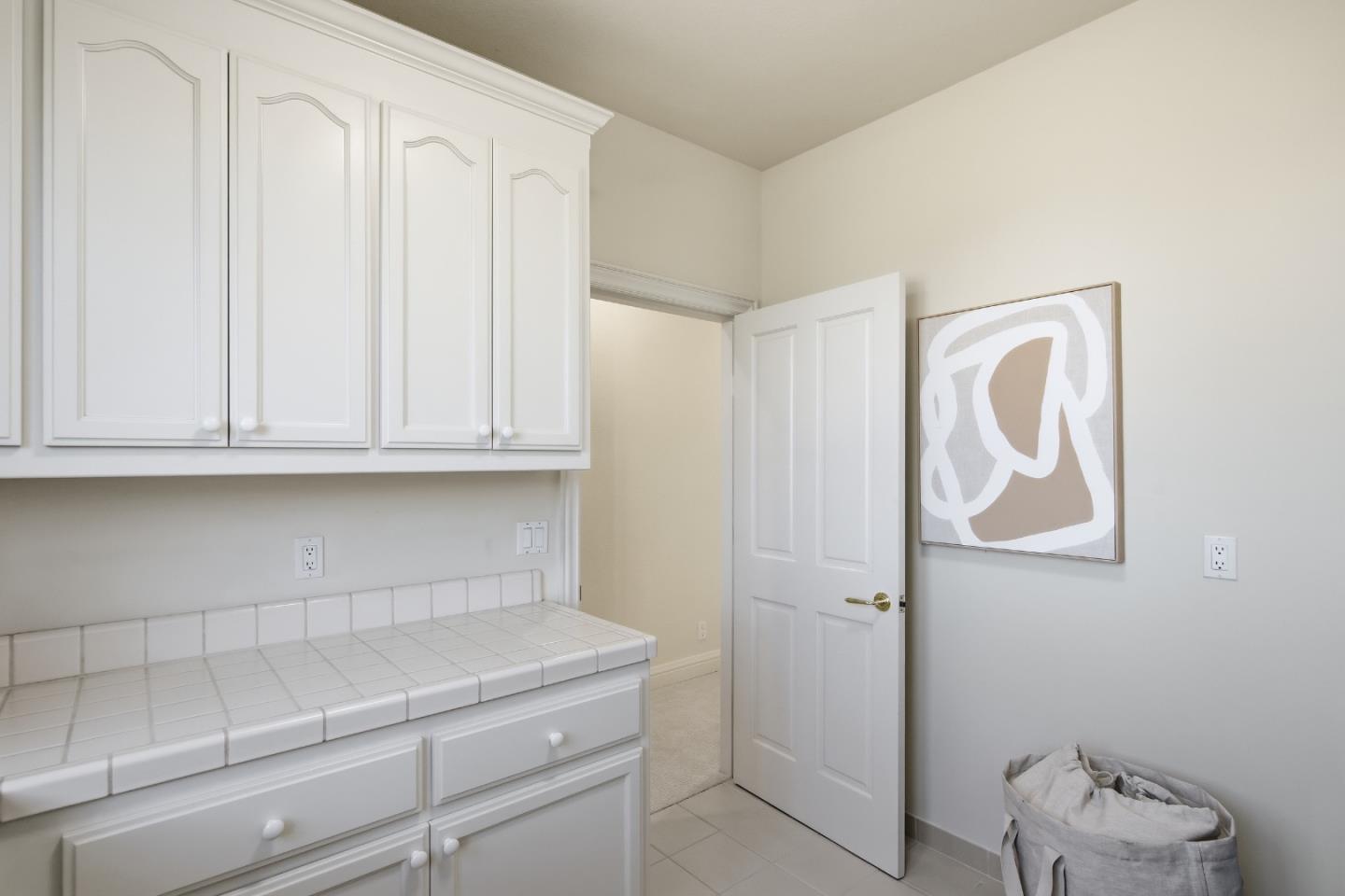 Detail Gallery Image 35 of 59 For 21592 Villa Maria Ct, Cupertino,  CA 95014 - 5 Beds | 3/1 Baths