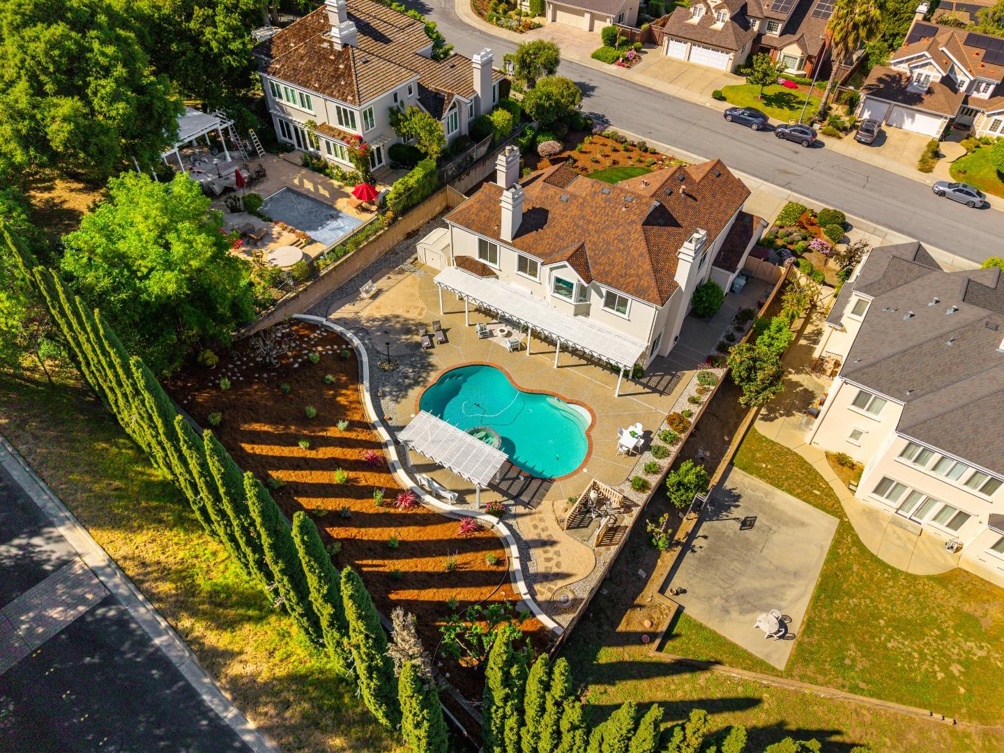 Detail Gallery Image 58 of 59 For 21592 Villa Maria Ct, Cupertino,  CA 95014 - 5 Beds | 3/1 Baths