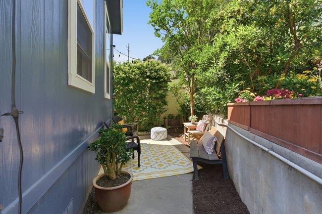 Detail Gallery Image 13 of 18 For 999 Old San Jose Rd #20,  Soquel,  CA 95073 - 2 Beds | 1 Baths