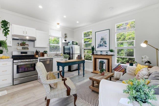 Detail Gallery Image 5 of 18 For 999 Old San Jose Rd #20,  Soquel,  CA 95073 - 2 Beds | 1 Baths