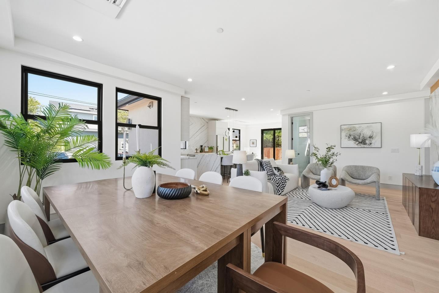 Detail Gallery Image 13 of 66 For 606 W Mc Kinley Ave, Sunnyvale,  CA 94086 - 4 Beds | 3 Baths