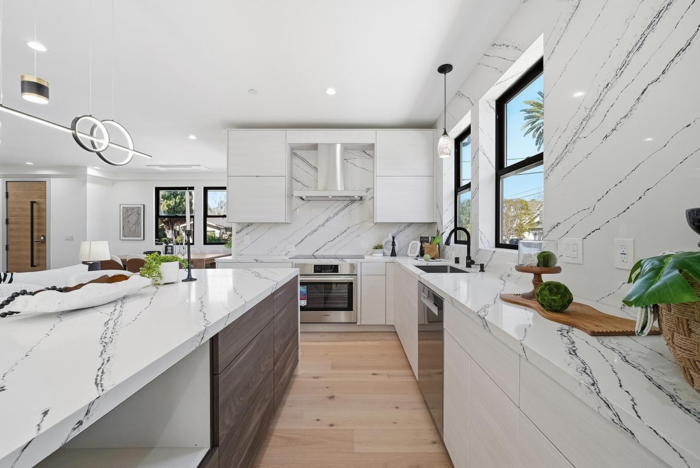 Detail Gallery Image 20 of 66 For 606 W Mc Kinley Ave, Sunnyvale,  CA 94086 - 4 Beds | 3 Baths