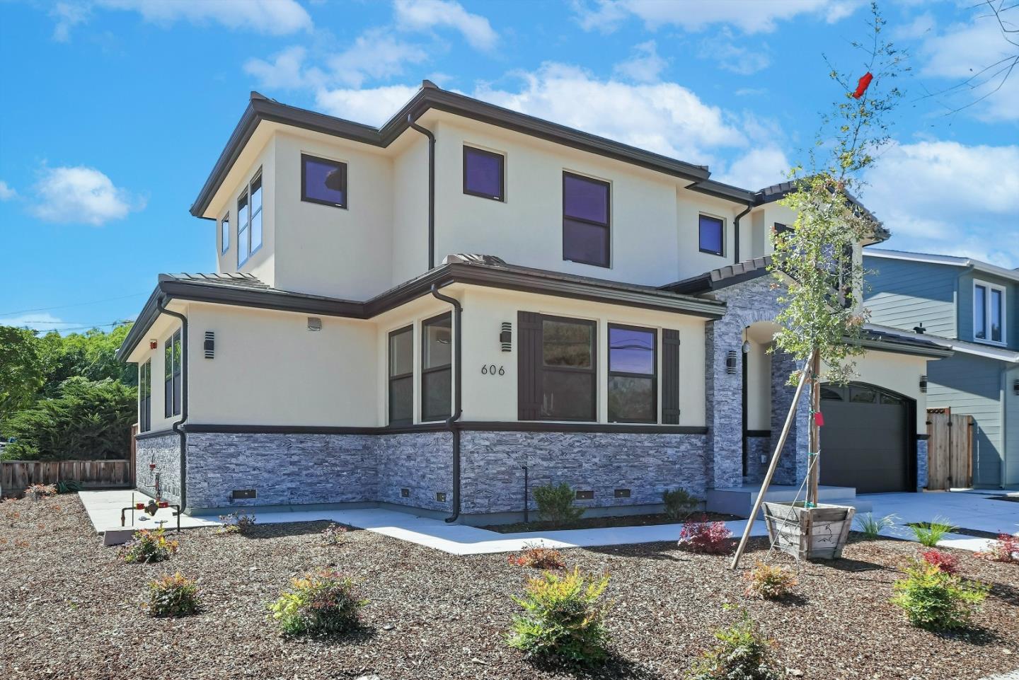 Detail Gallery Image 3 of 66 For 606 W Mc Kinley Ave, Sunnyvale,  CA 94086 - 4 Beds | 3 Baths