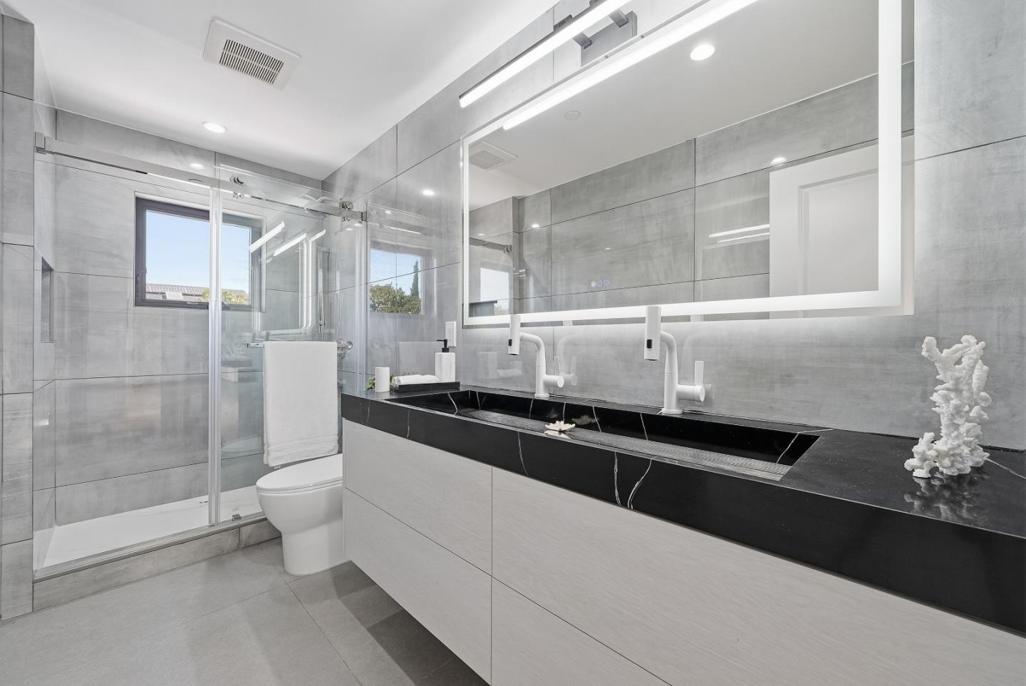 Detail Gallery Image 42 of 66 For 606 W Mc Kinley Ave, Sunnyvale,  CA 94086 - 4 Beds | 3 Baths