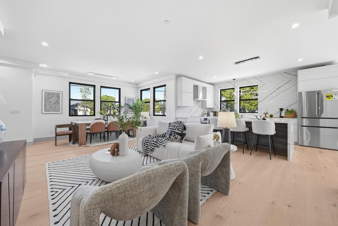 Detail Gallery Image 7 of 66 For 606 W Mc Kinley Ave, Sunnyvale,  CA 94086 - 4 Beds | 3 Baths