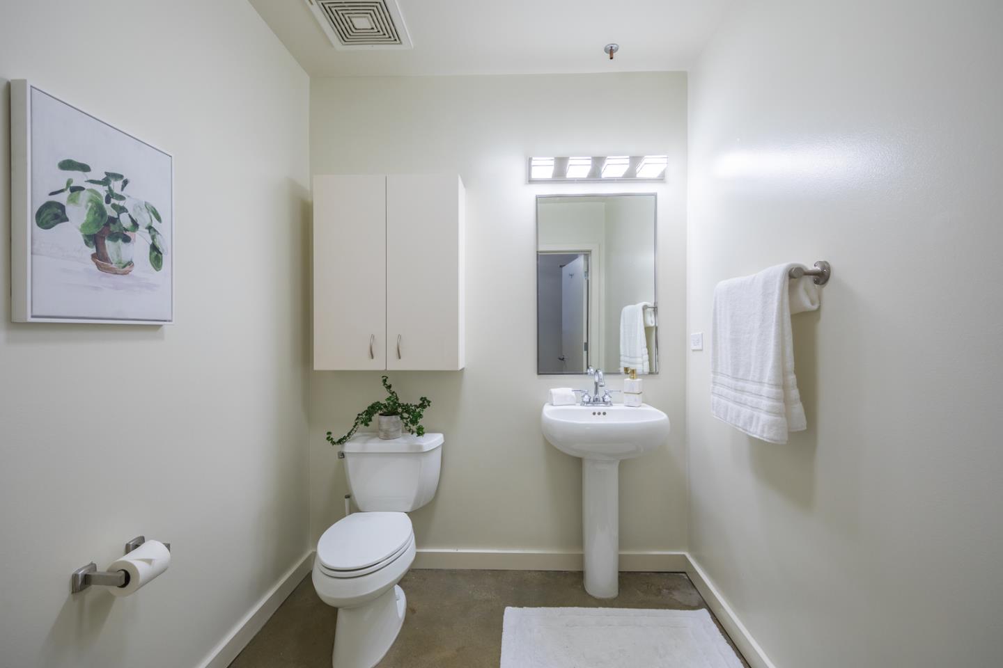 Detail Gallery Image 11 of 42 For 333 Santana Row #208,  San Jose,  CA 95128 - 2 Beds | 1/1 Baths