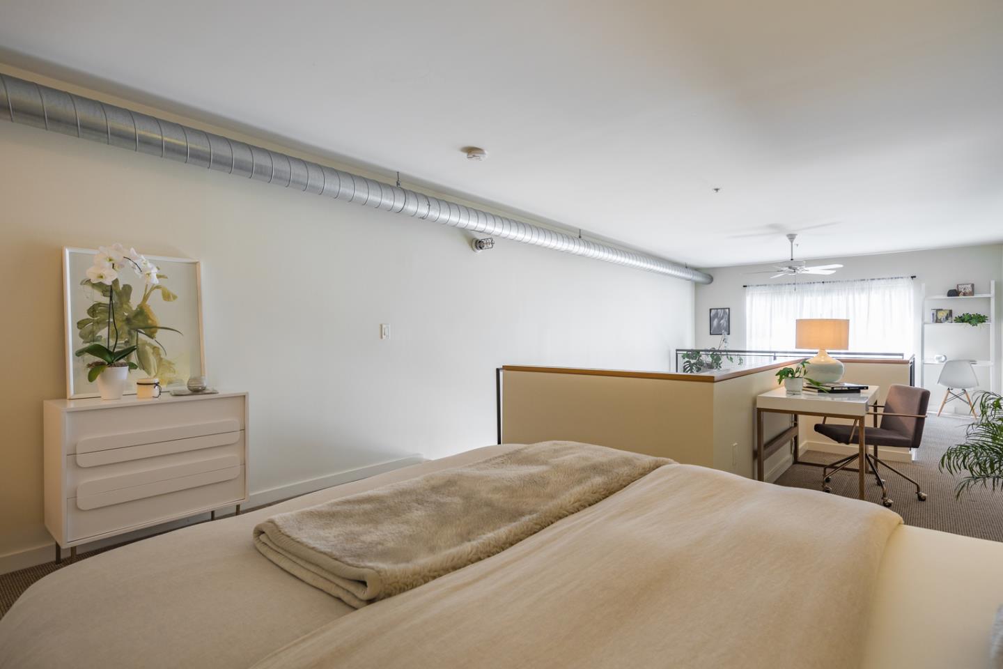 Detail Gallery Image 12 of 42 For 333 Santana Row #208,  San Jose,  CA 95128 - 2 Beds | 1/1 Baths