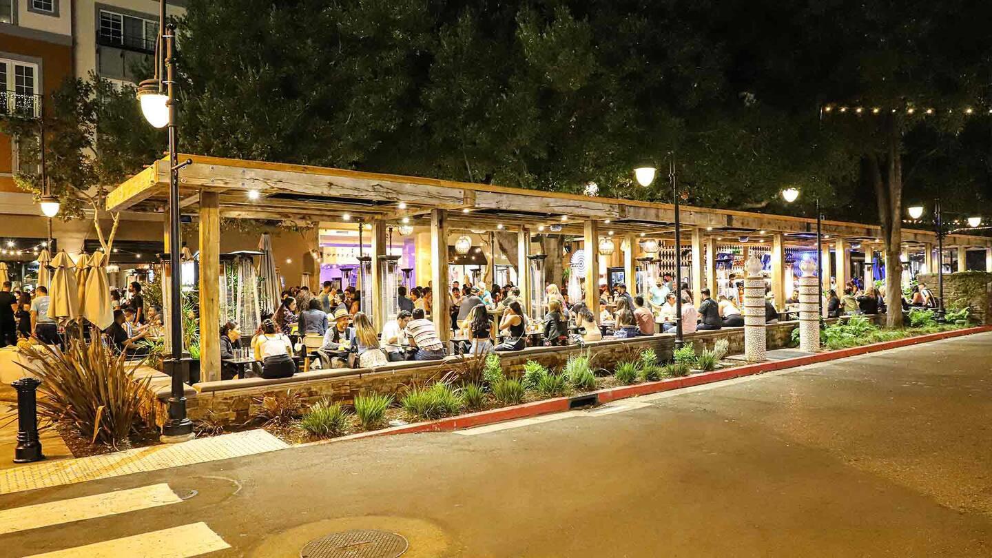 Detail Gallery Image 26 of 42 For 333 Santana Row #208,  San Jose,  CA 95128 - 2 Beds | 1/1 Baths