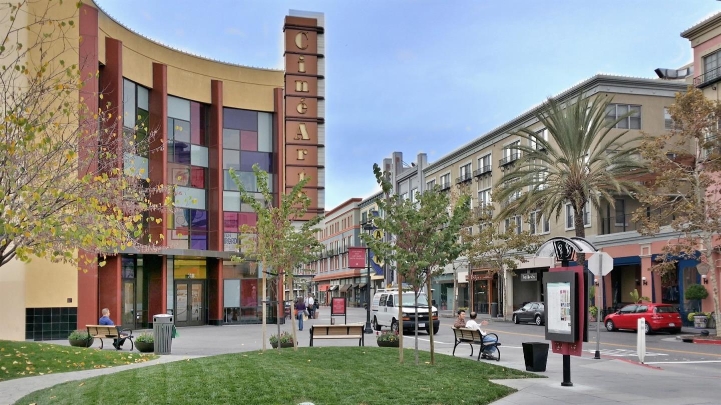 Detail Gallery Image 28 of 42 For 333 Santana Row #208,  San Jose,  CA 95128 - 2 Beds | 1/1 Baths