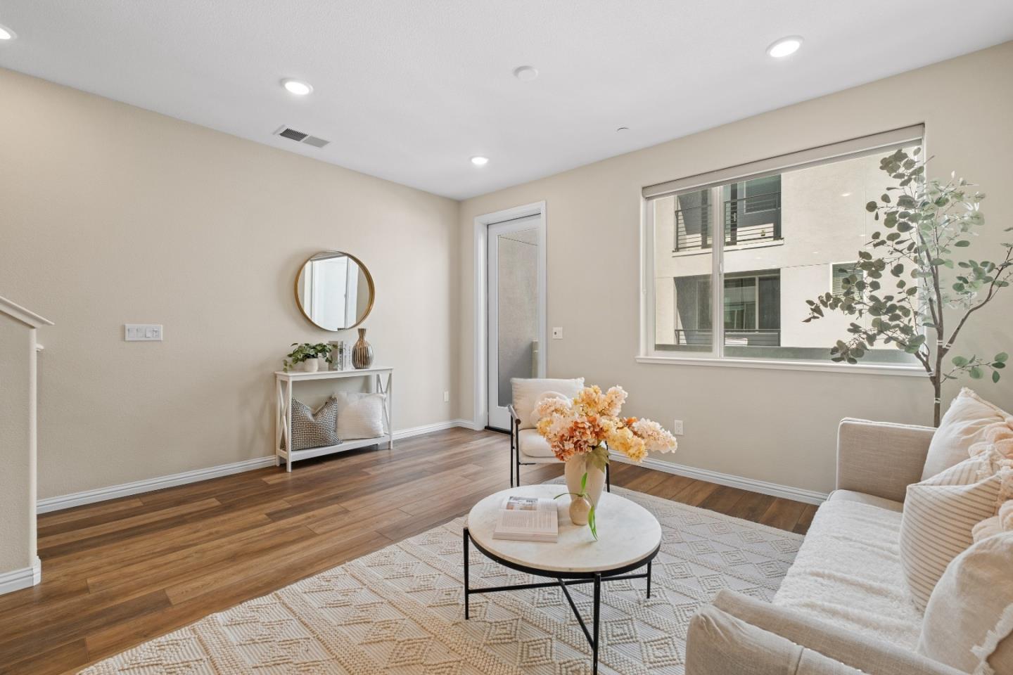 Photo #10: ML82041438 Listing: Photo #10