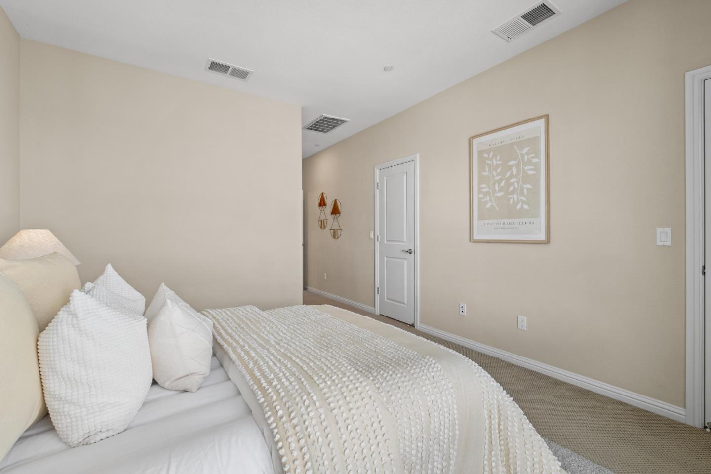 Photo #21: ML82041438 Listing: Photo #21