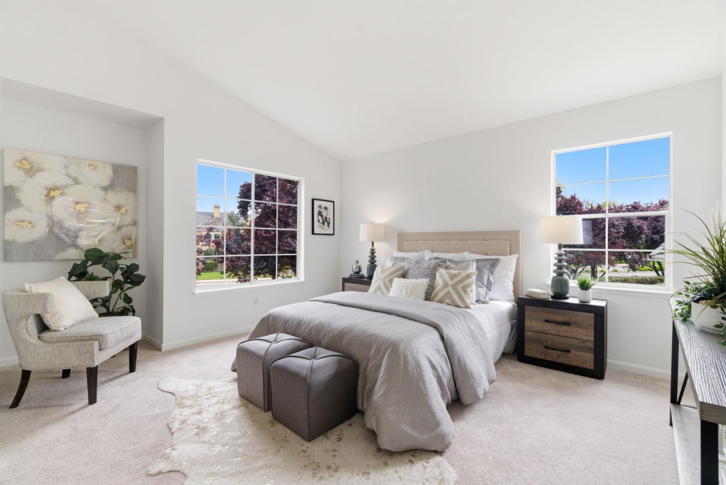 Detail Gallery Image 17 of 34 For 301 Saint Martin Dr, Redwood City,  CA 94065 - 3 Beds | 2/1 Baths