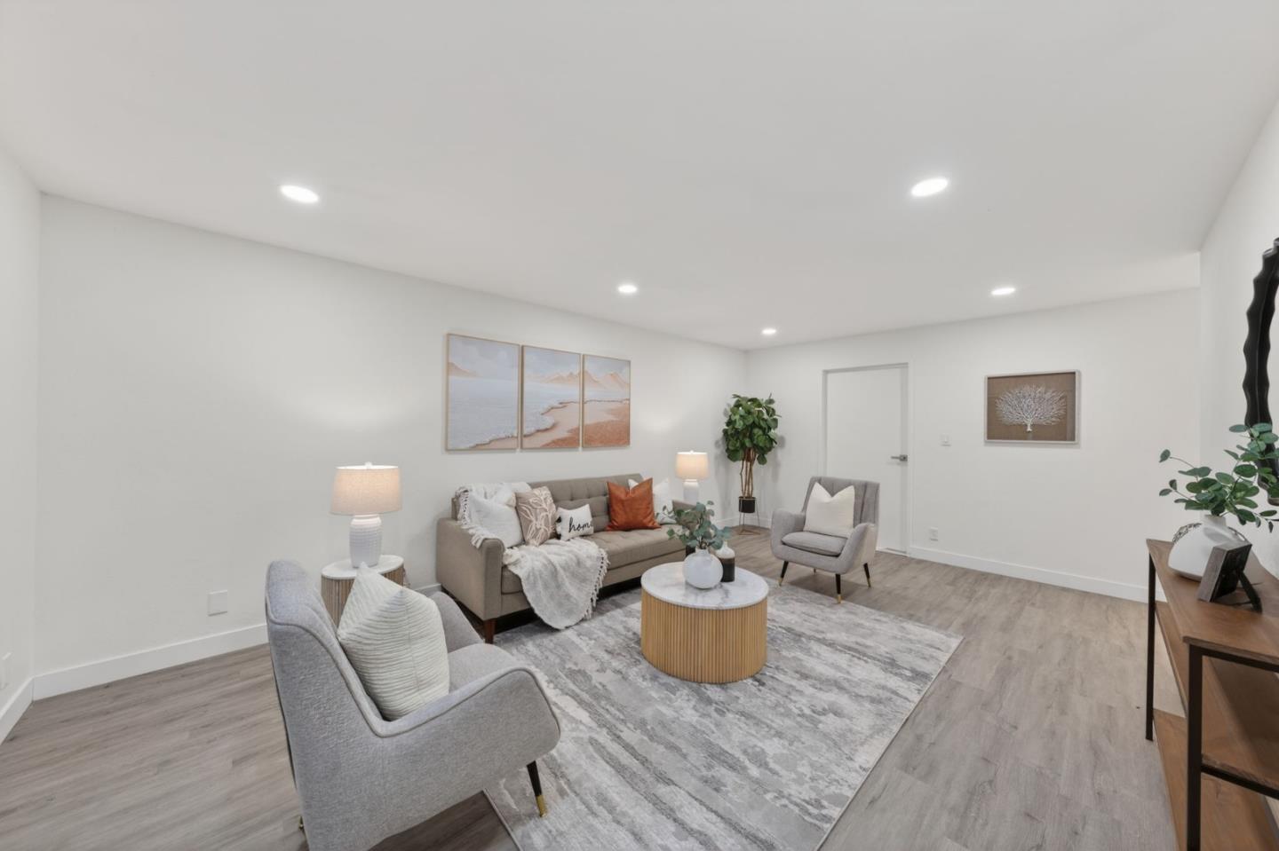 Detail Gallery Image 30 of 49 For 1579 Branham Ln, San Jose,  CA 95118 - 4 Beds | 4 Baths