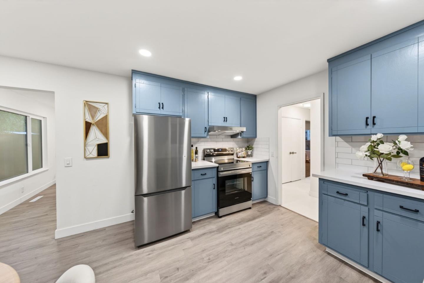 Detail Gallery Image 32 of 49 For 1579 Branham Ln, San Jose,  CA 95118 - 4 Beds | 4 Baths