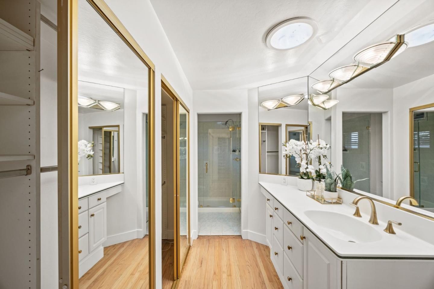 Detail Gallery Image 30 of 44 For 230 Duck Ct, Foster City,  CA 94404 - 5 Beds | 3 Baths