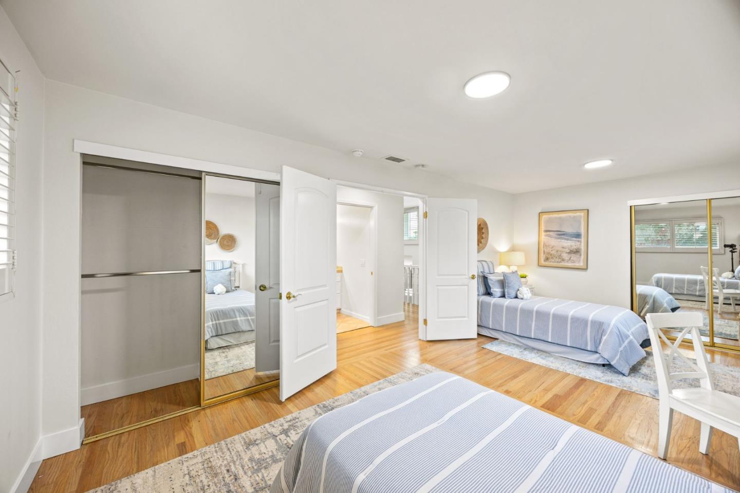 Detail Gallery Image 33 of 44 For 230 Duck Ct, Foster City,  CA 94404 - 5 Beds | 3 Baths