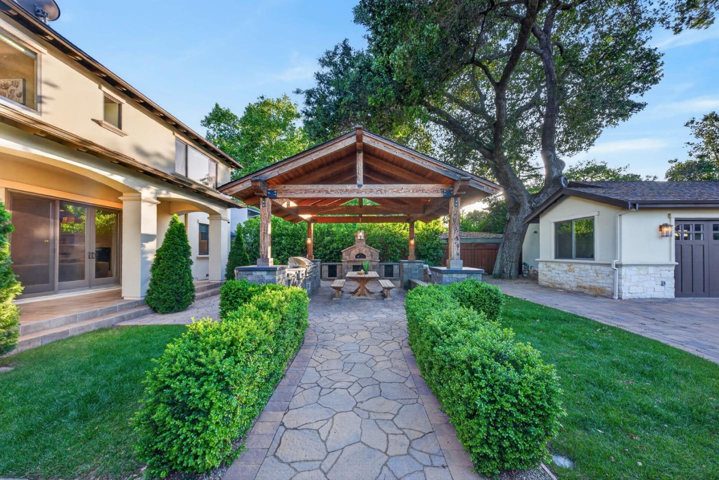 Detail Gallery Image 49 of 87 For 999 Franquette Ave, San Jose,  CA 95125 - 6 Beds | 5/1 Baths