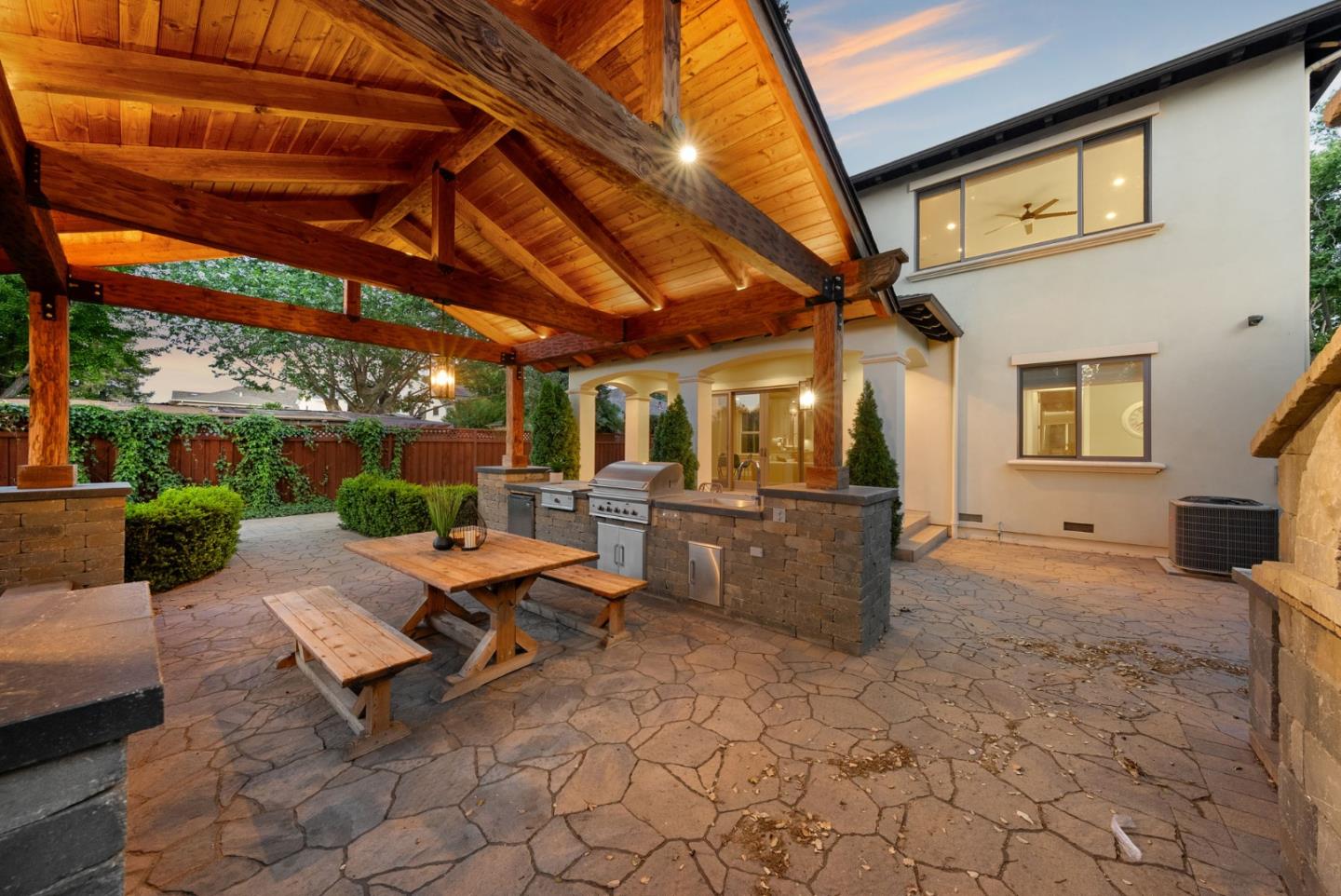 Detail Gallery Image 53 of 87 For 999 Franquette Ave, San Jose,  CA 95125 - 6 Beds | 5/1 Baths