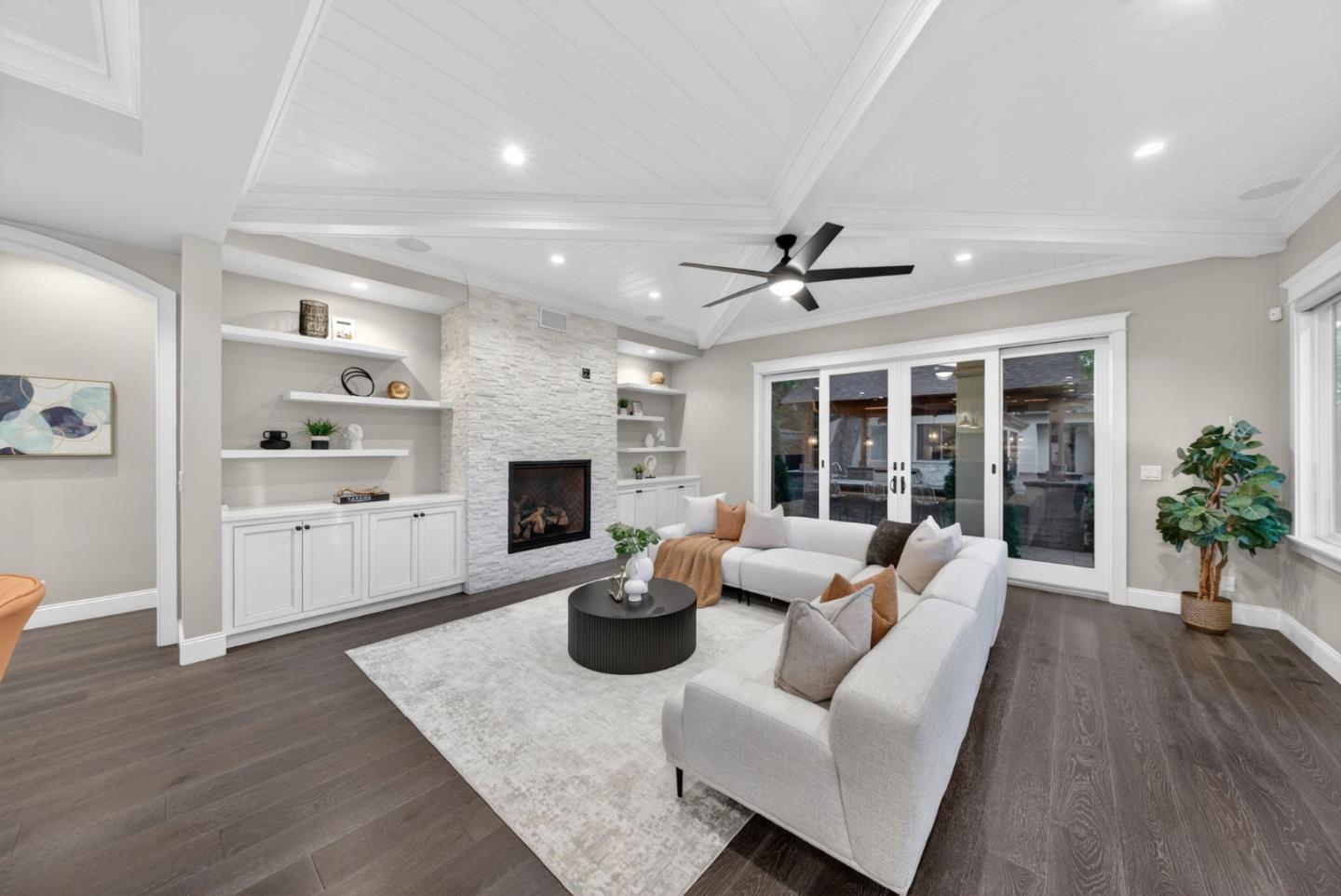 Detail Gallery Image 6 of 87 For 999 Franquette Ave, San Jose,  CA 95125 - 6 Beds | 5/1 Baths