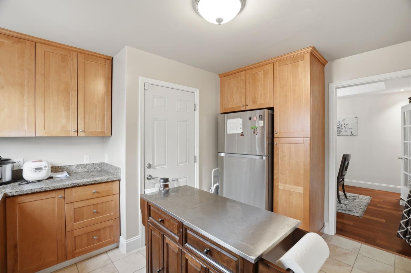 Detail Gallery Image 10 of 38 For 126 W 39th Ave, San Mateo,  CA 94403 - 3 Beds | 2 Baths